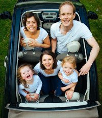 Placing Kids on a Car Seat